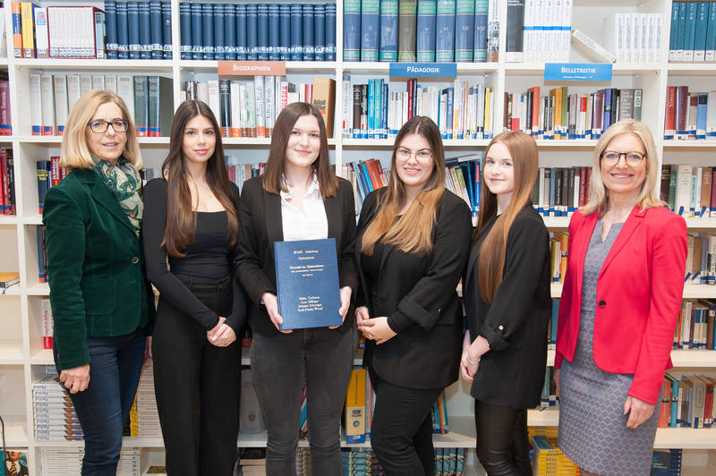 Abgabe der Diplomarbeiten