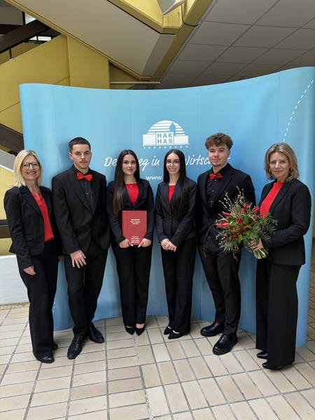 Abgabe der Diplomarbeiten der 5. Klassen 